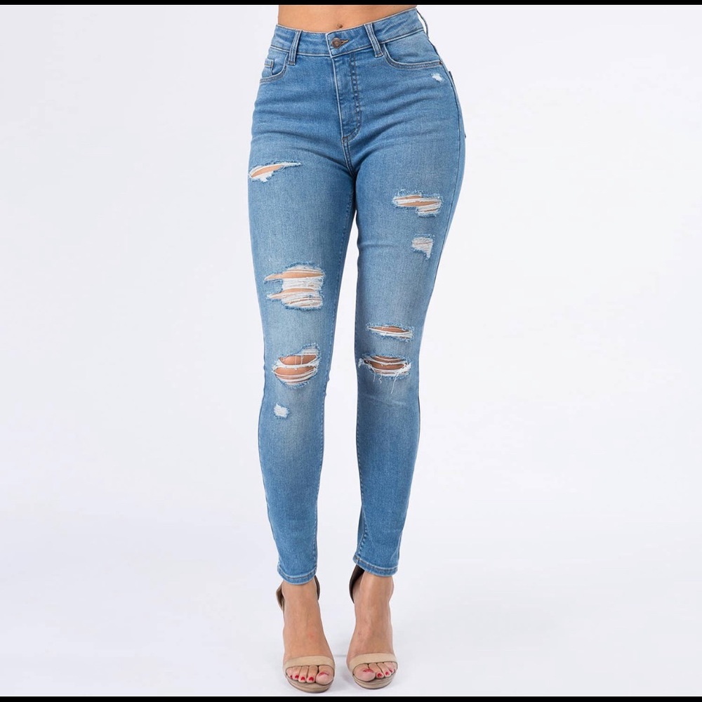 High Waist Distressed Jeans